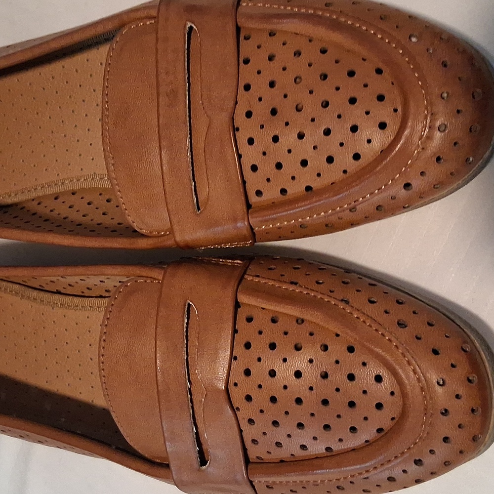 Women's 'WhIte Mountain' Brown Loafers